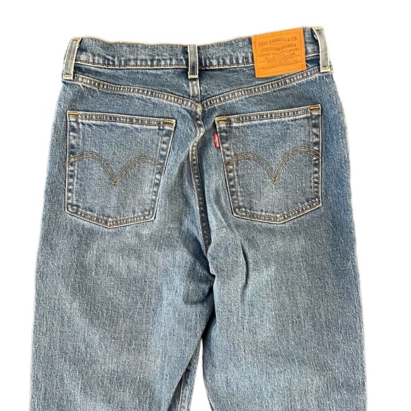 Levi's Ribcage Flare Jeans, Big E, Size 28 - Picture 8 of 10